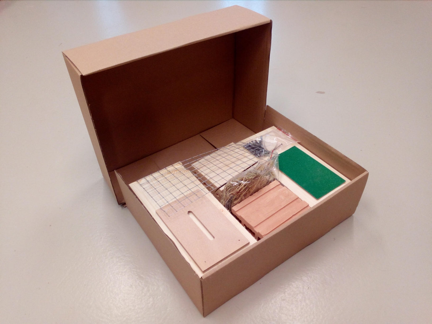 Stavebnice hmyzí hotel