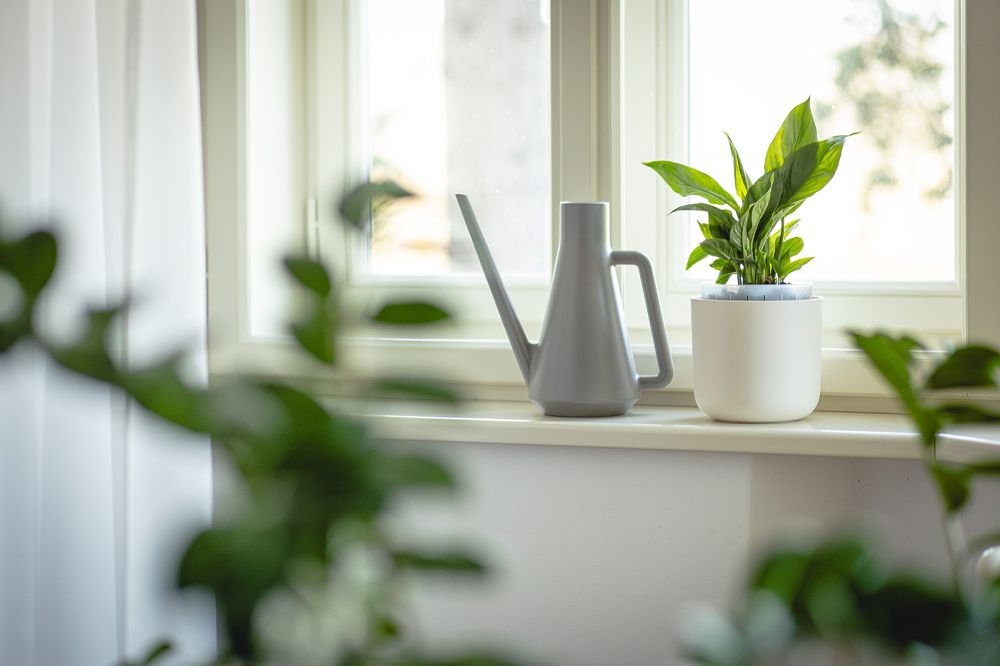 Samozavlažovací květináč Tolita Air taupe